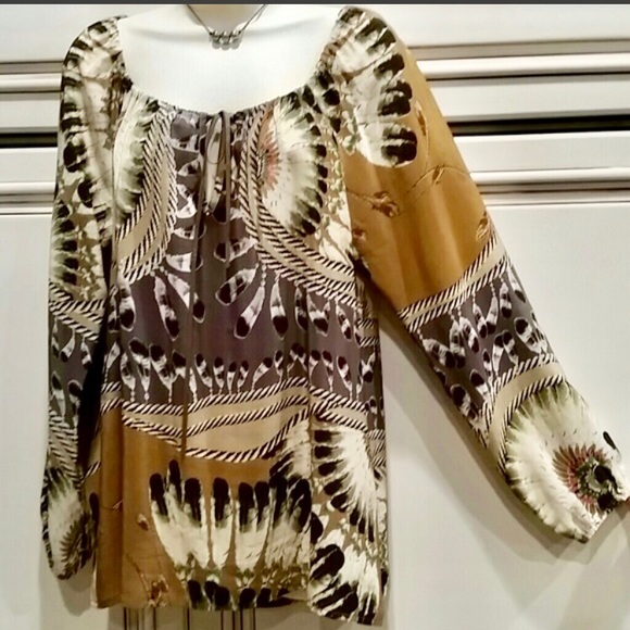 NWT!  Gorgeous 100% Silk top by Fifteen~Twenty - Picture 3 of 4